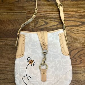 Vintage limited edition bumblebee coach bag